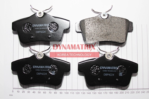 Комплект тормозных колодок DYNAMATRIX-KOREA DBP4224