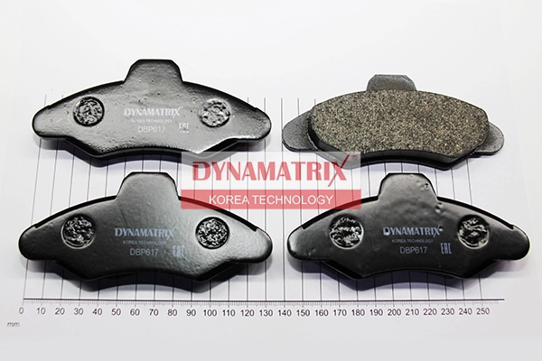 Комплект тормозных колодок DYNAMATRIX-KOREA DBP617