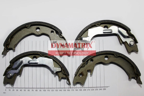 Комплект колодок для барабанных тормозов DYNAMATRIX-KOREA DBS4017
