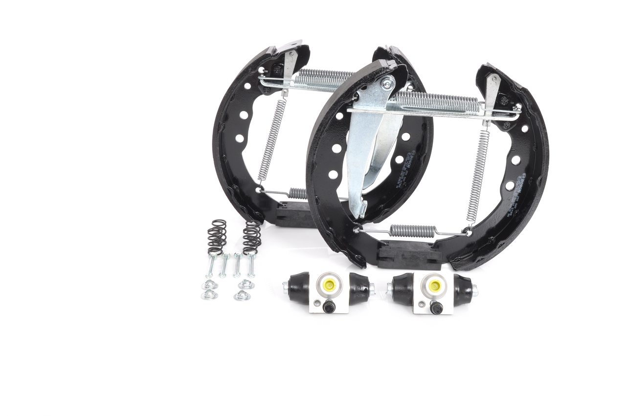 Комплект тормозных колодок набор superpro BOSCH 0 204 114 634