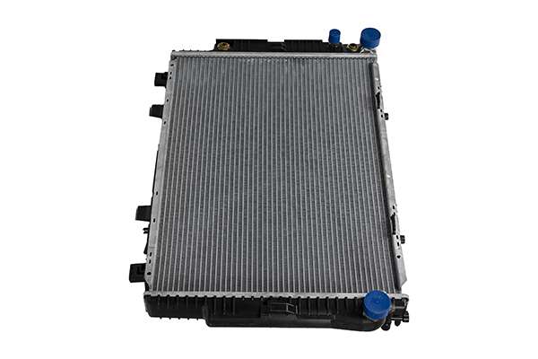 Радиатор охлаждение двигателя ZENTPARTS Z20499
