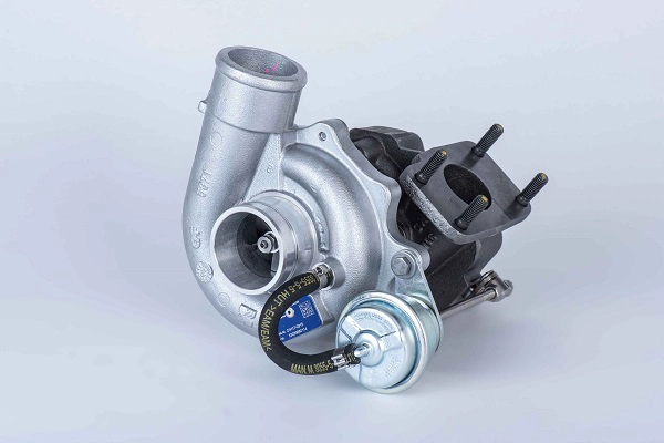 Компрессор наддув k03 BORGWARNER 53039880114