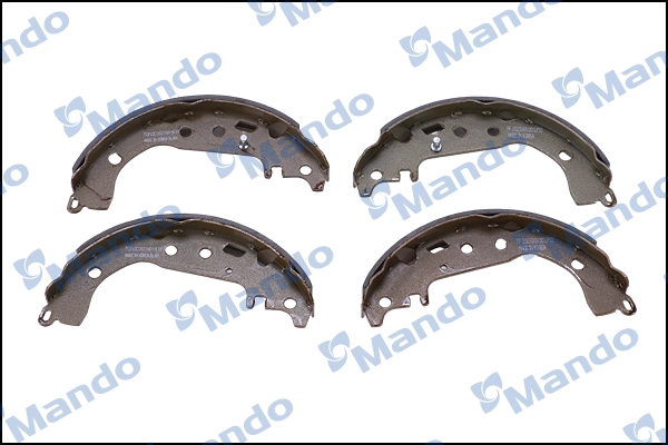 Комплект тормозных колодок MANDO MLP10