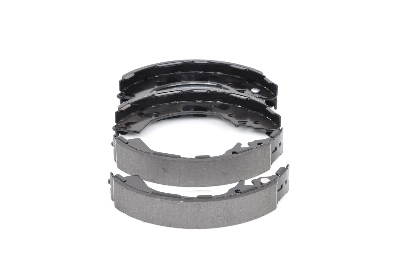 Комплект тормозных колодок BOSCH 0 986 487 925