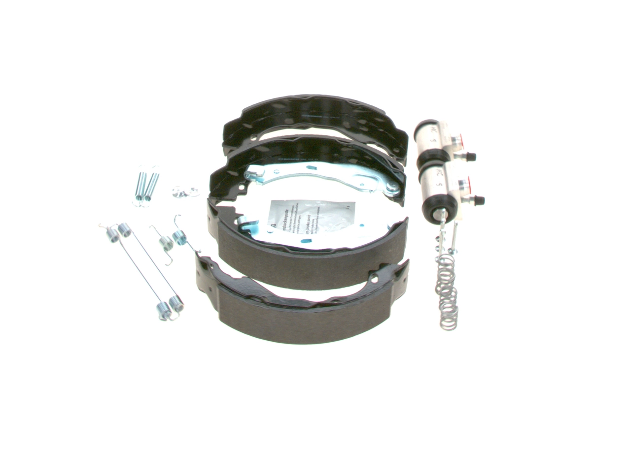 Комплект тормозных колодок BOSCH 0 204 113 752