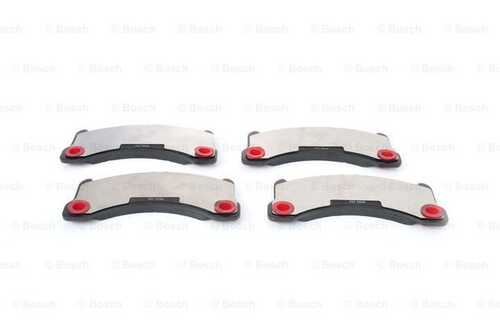 Комплект тормозных колодок дискового тормоза BOSCH 0986494757