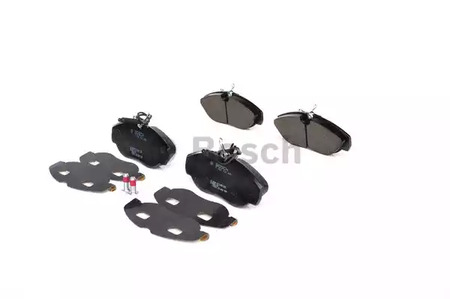 Комплект тормозных колодок дискового тормоза BOSCH 0 986 424 030