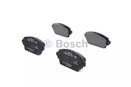 Комплект тормозных колодок дискового тормоза BOSCH 0 986 424 791