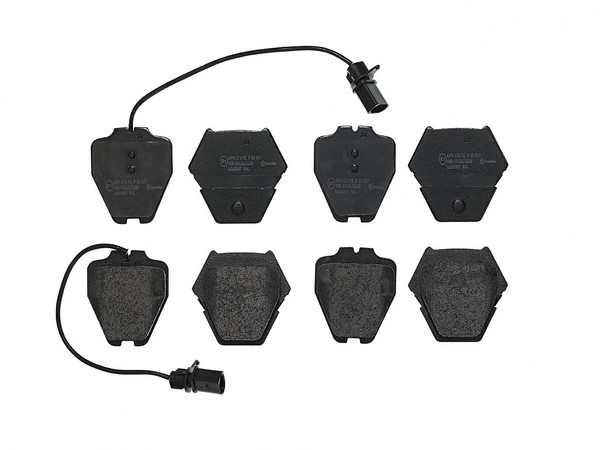 Тормозные колодки BREMBO P85067