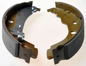 Тормозные колодки задние (барабанные) DENCKERMANN B120142
