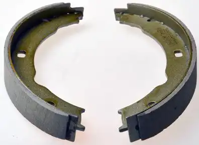 Тормозные колодки задние (барабанные) DENCKERMANN B120143