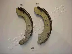 Колодки тормозные барабанные JAPANPARTS GF-010AF