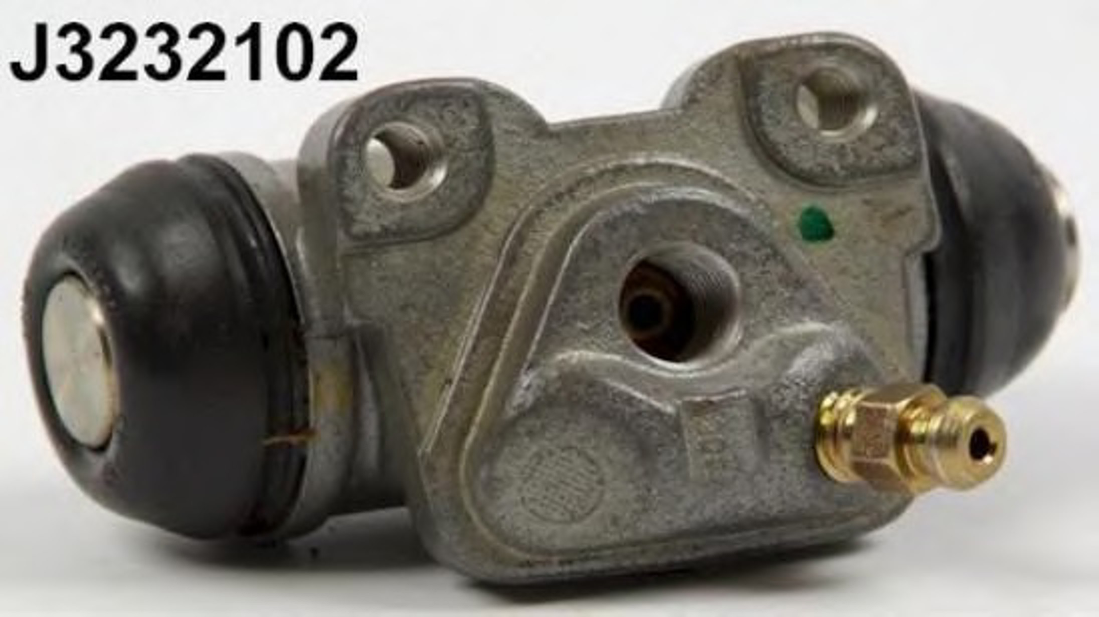 Цилиндр тормозной рабочий NIPPARTS J3232102