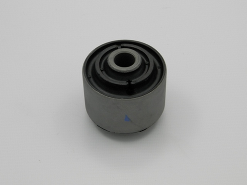 Сайлентблок рычага mitsubishi pajero v87/97w -04 /rear bushing for rear longiitude control rod/ NTY ZTT-MS-003J