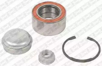 Комплект подшипника ступицы колеса SNR R151.31