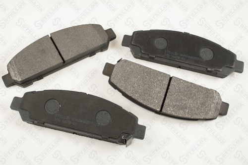 000 667b-sx колодки дисковые передние с антискрип. пластинами STELLOX 000 667B-SX