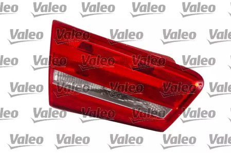 Фонарь задний VALEO 044520
